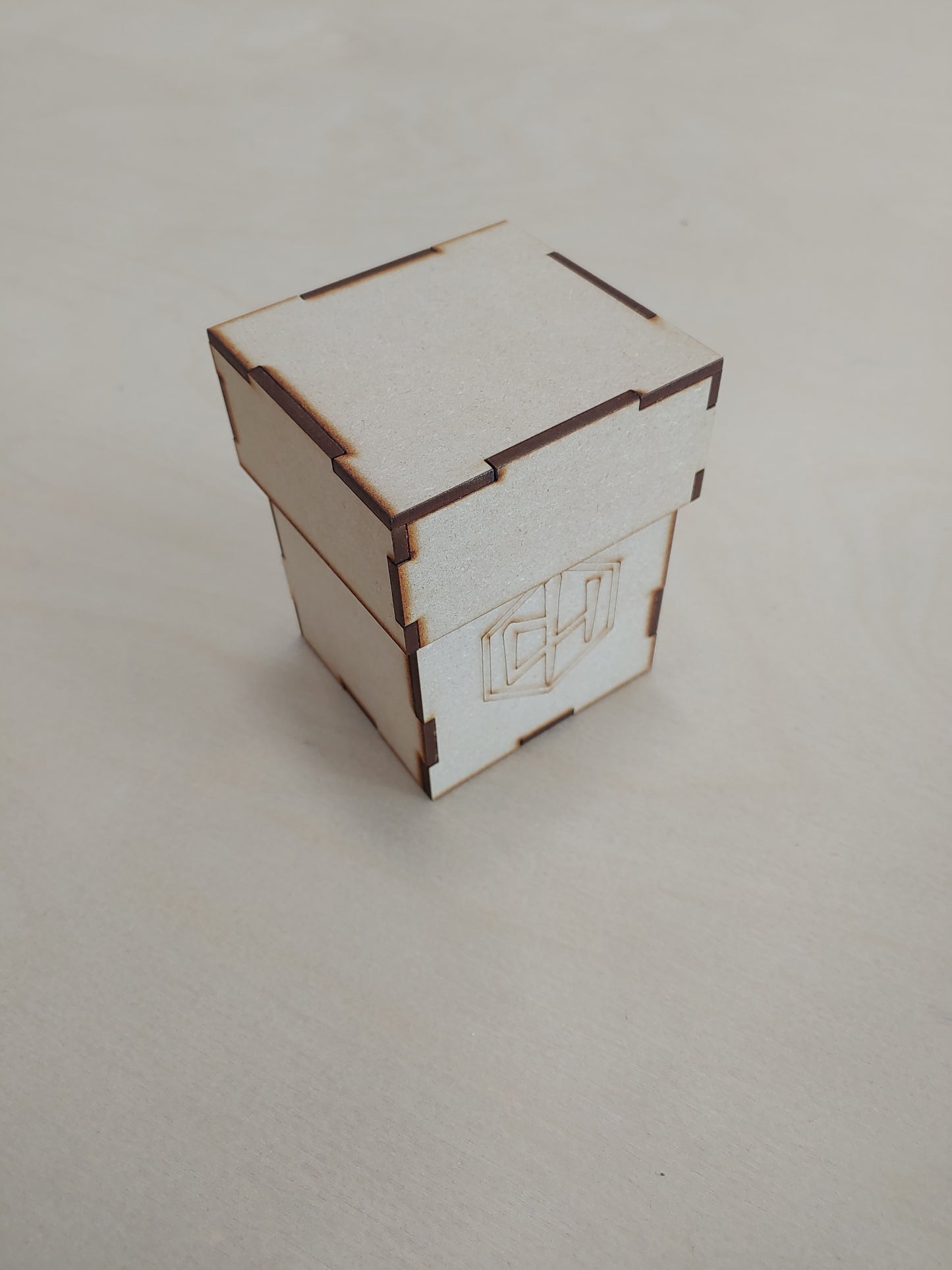 Deck Box- Dice Hollow Standard 100