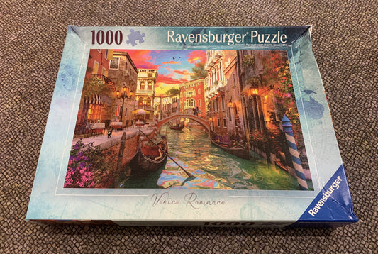 Venice Romance- 1000pc puzzle (Damaged box)