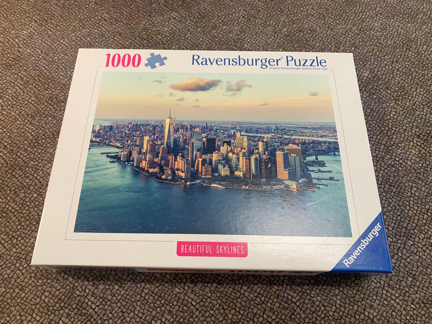 Beautiful Skylines: New York- 1000pc puzzle (Damaged Box)